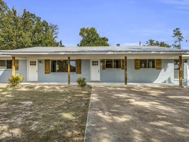 House for sale in Caledonia, Lowndes County
