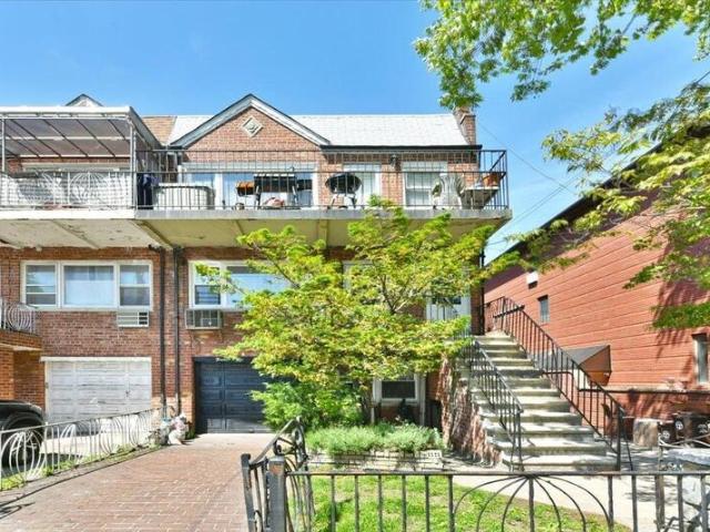 Duplex for sale in Brooklyn