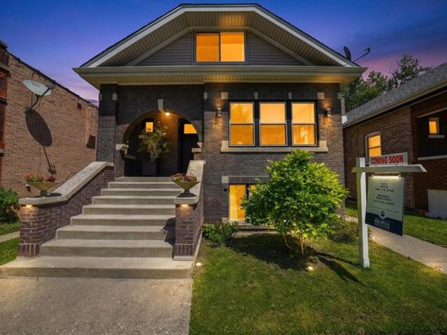 House for sale in Berwyn, Illinois