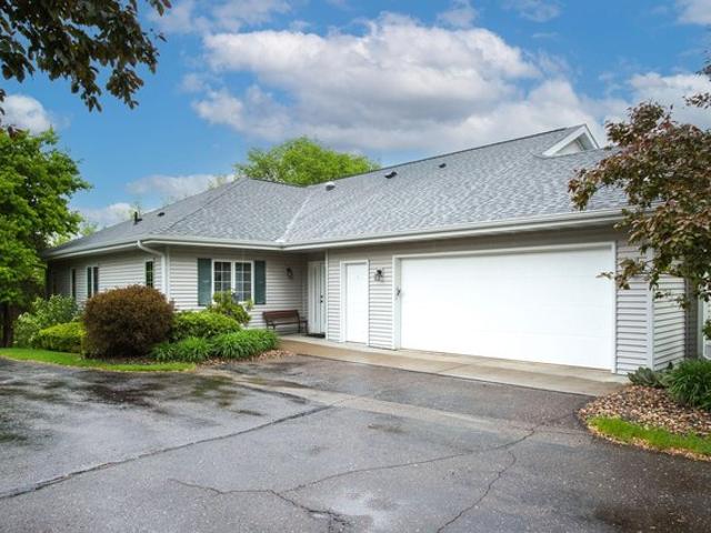 Condo for sale in River Falls, Wisconsin