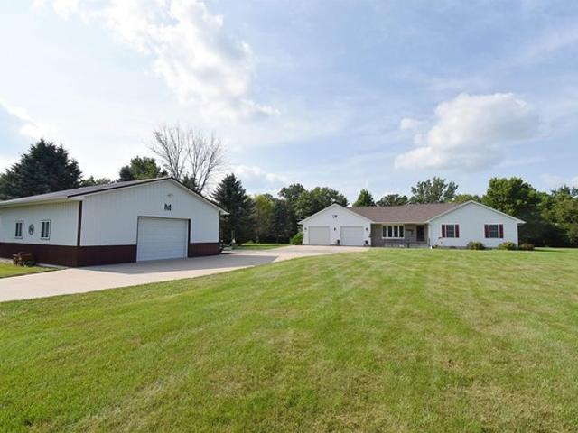 House for sale in Independence, Iowa