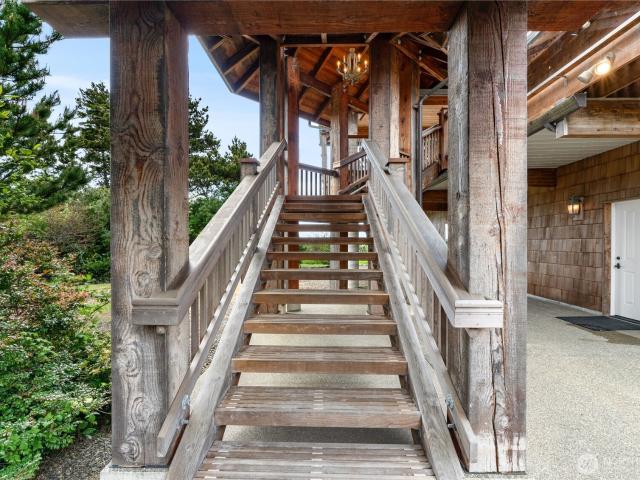 House for sale in Tokeland, Washington