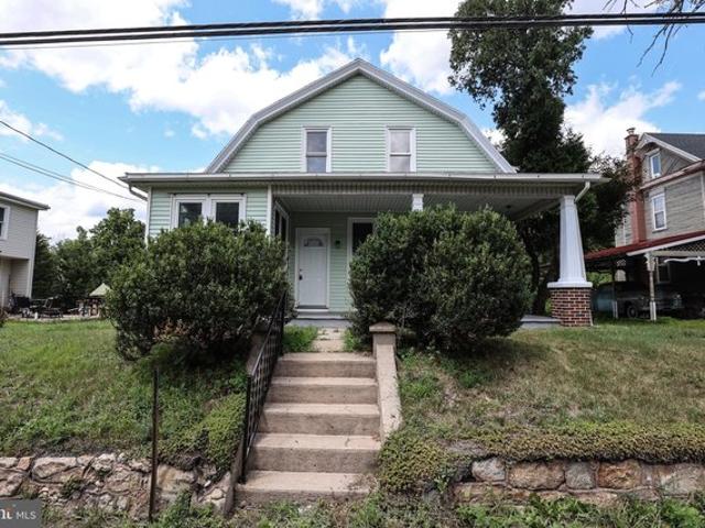 House for sale in Sacramento, Pennsylvania