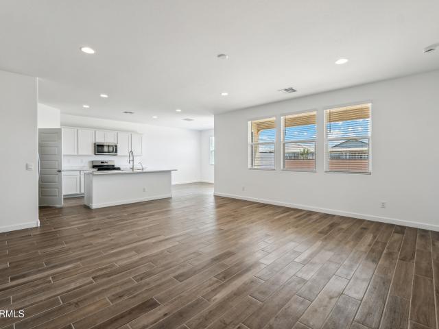 House for sale in Radiance at Superstition Vistas, Apache Junction