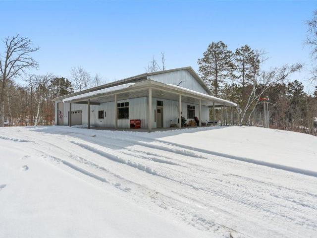 House for sale in Hubbard, Minnesota