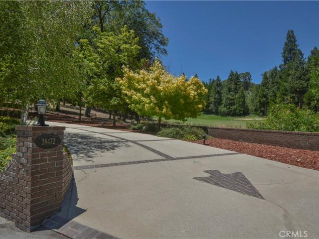 House for sale in Blue Jay, California
