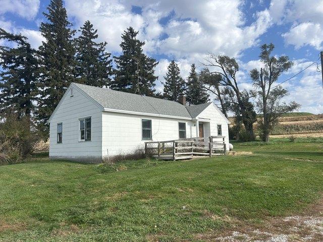 House for sale in Underwood, Pottawattamie County