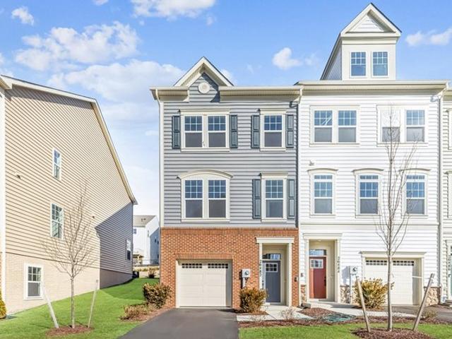 Townhouse for sale in Damascus, Maryland