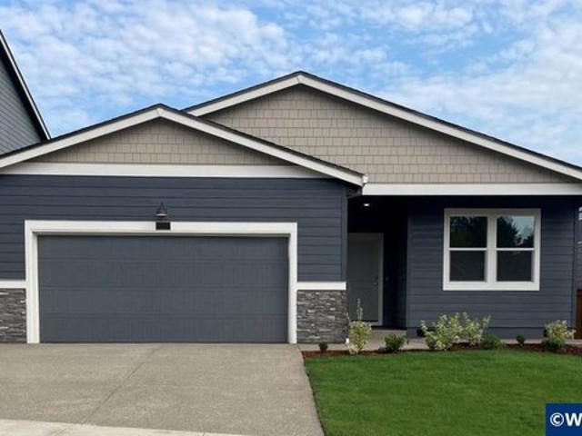 House for sale in Oregonia