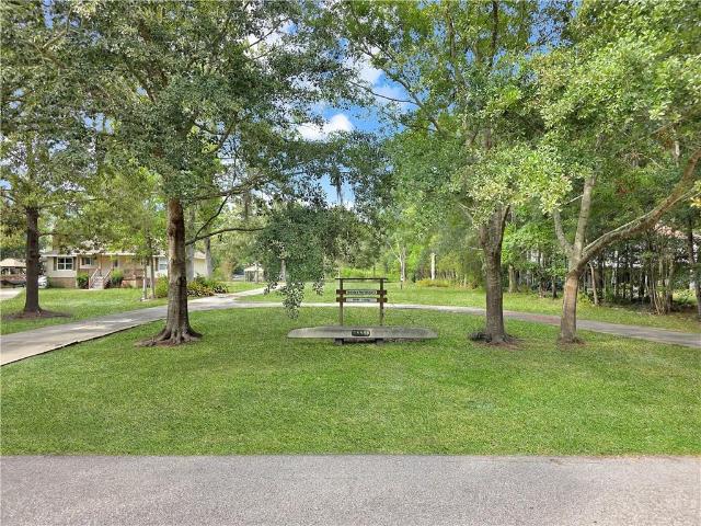 Land for sale in Lacombe, Louisiana
