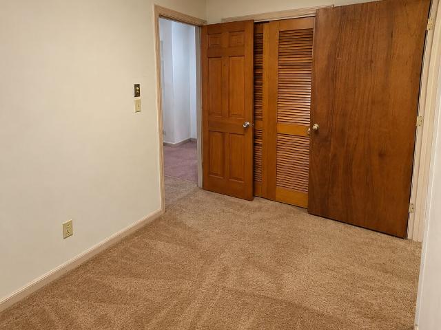 Commercial for sale in Edgewood, Columbus