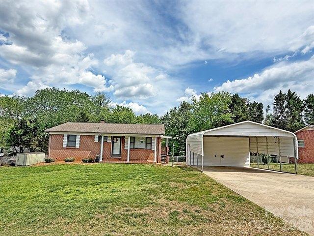 House for sale in Catawba, North Carolina