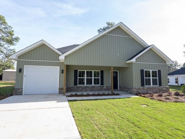 House for sale in Cochran, Georgia