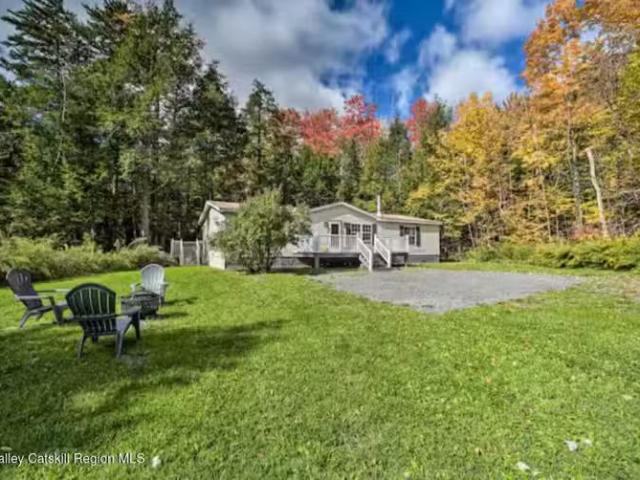 House for rent in Kingston