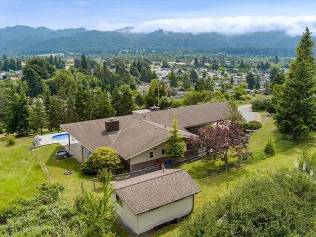 House for sale in Humboldt, California