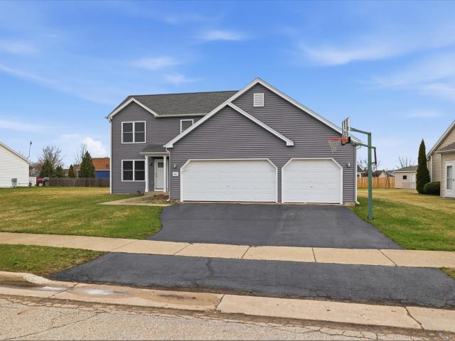 House for sale in Genoa City, Wisconsin