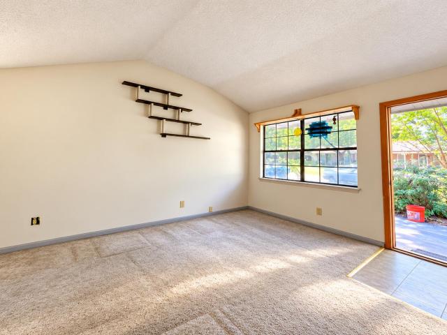 House for sale in Dorchester Manor, North Charleston