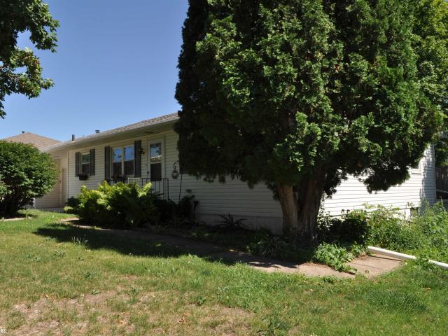House for sale in Carroll, Iowa