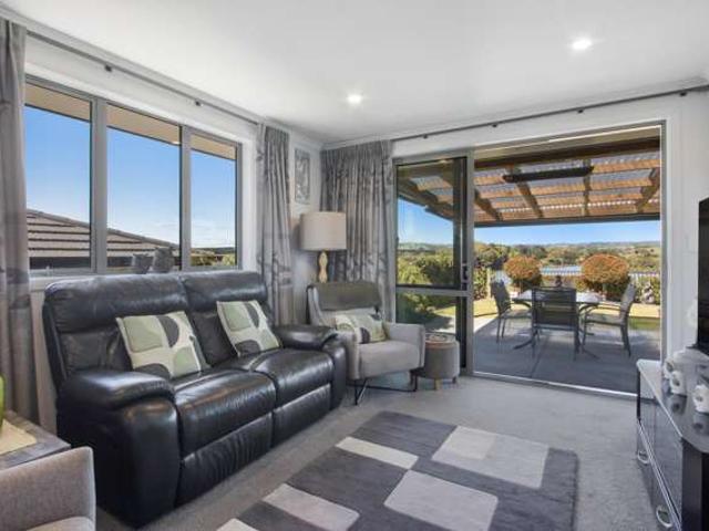 House for sale in Whakamarama, Bay Of Plenty