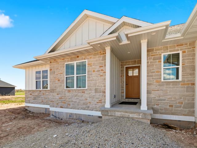 House for sale in Wrightstown, Wisconsin