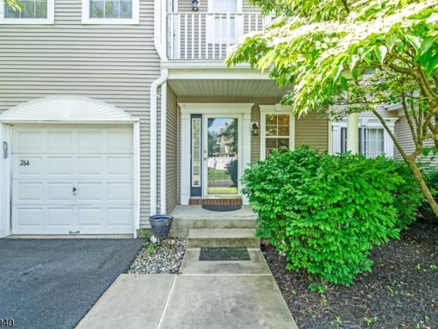 Condo for sale in Bridgewater Condo for sale in Bridgewater