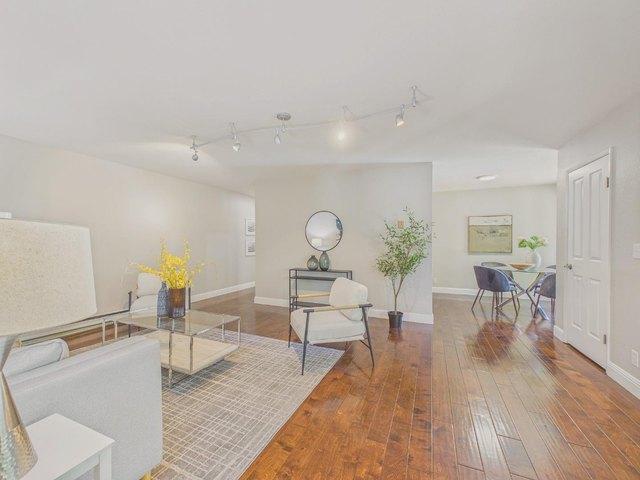 Condo for sale in Mountain View, California