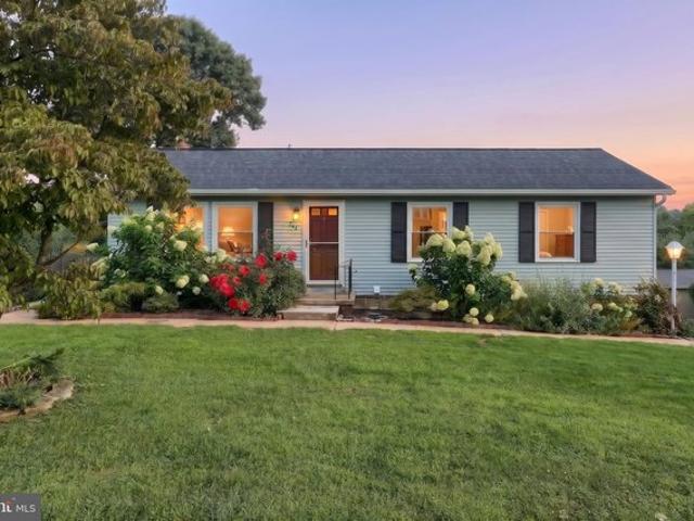 House for sale in Dallastown, Pennsylvania