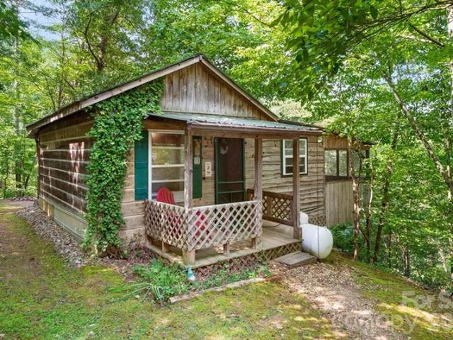 House for sale in Hot Springs, North Carolina