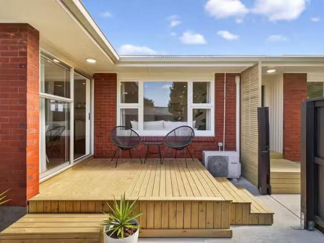 House for sale in Chaslands, Canterbury