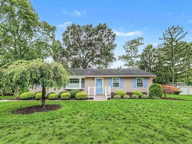 House for sale in Ewan, New Jersey
