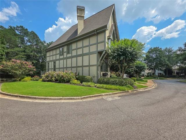 Townhouse for sale in Johns Creek, Georgia