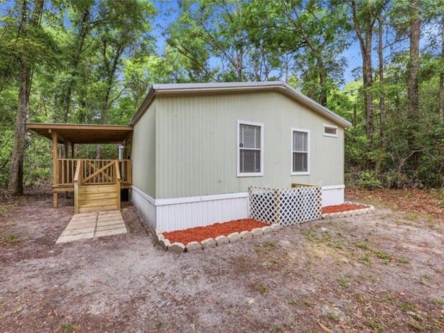 House for sale in Fort White, Florida