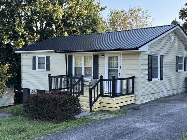 House for sale in Scott Addition, Abingdon