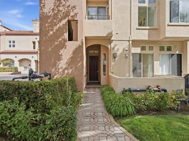 Townhouse for sale in San Mateo, California