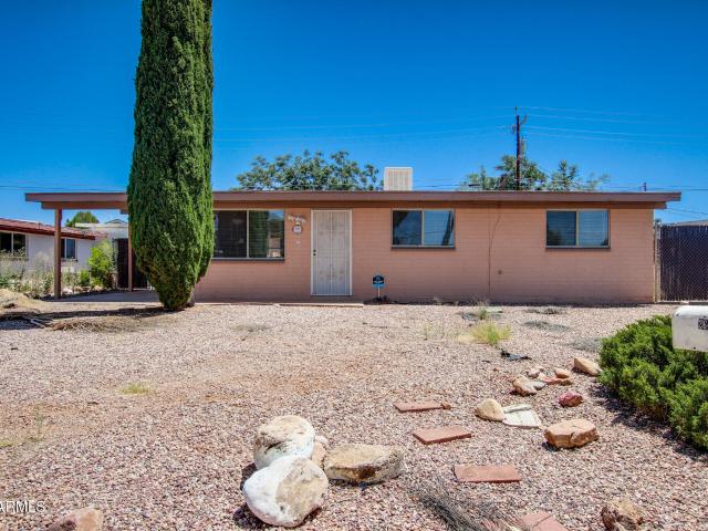 House for sale in Cochise, Arizona