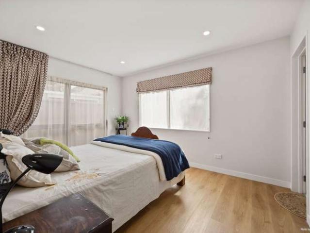 House for sale in New Windsor