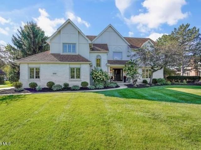 House for sale in Carrington Woods, Perrysburg