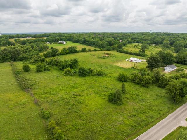 House for sale in Harrisonville, Missouri