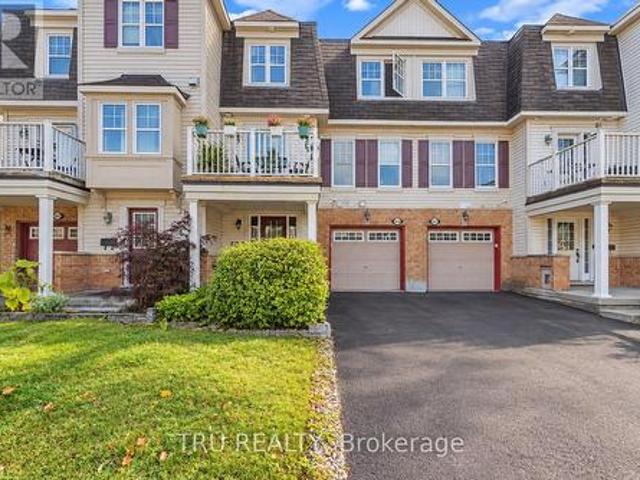 House for sale in Barrhaven West, Ottawa