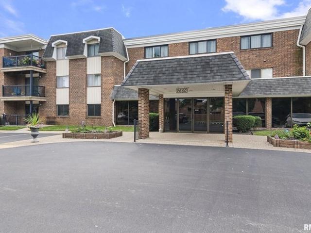 Condo for sale in Springfield, Sangamon County