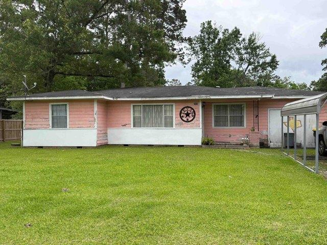 House for sale in Vidor, Texas