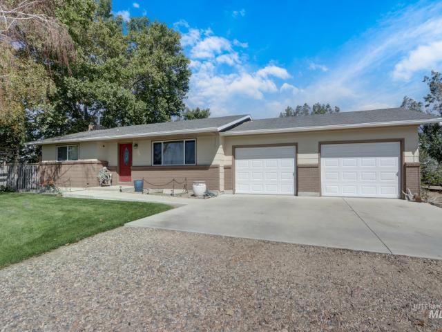 House for sale in Parma, Canyon County