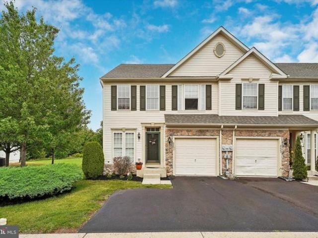 Townhouse for sale in Bucks, Pennsylvania