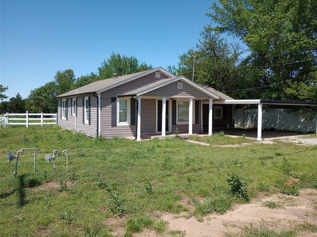 House for sale in Harrah, Oklahoma