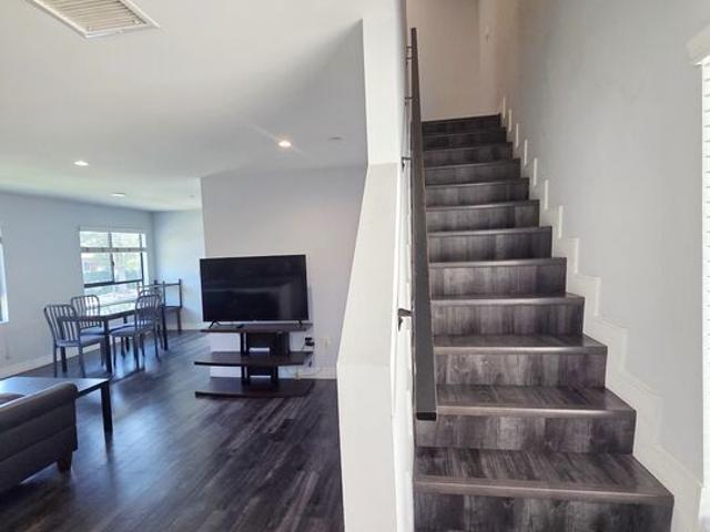 Property for rent in Canoga Park, California