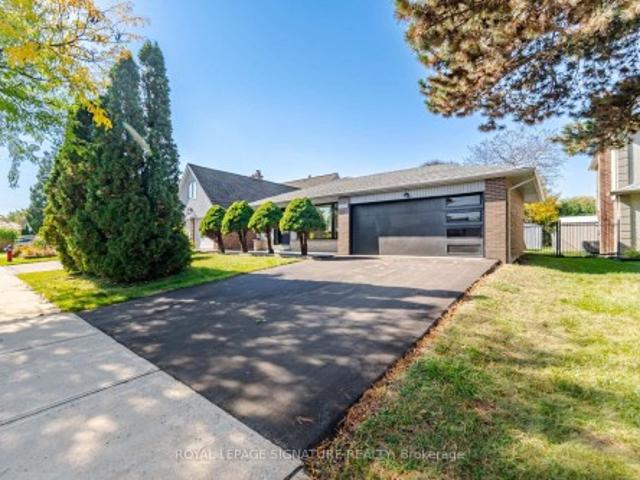 House for sale in Sheridan, Mississauga