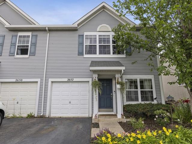 Townhouse for sale in Hampshire, Illinois