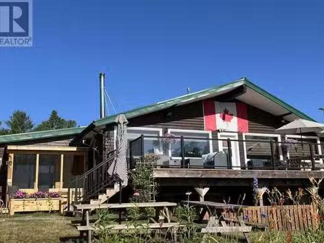 House for sale in Copper Cliff, Ontario