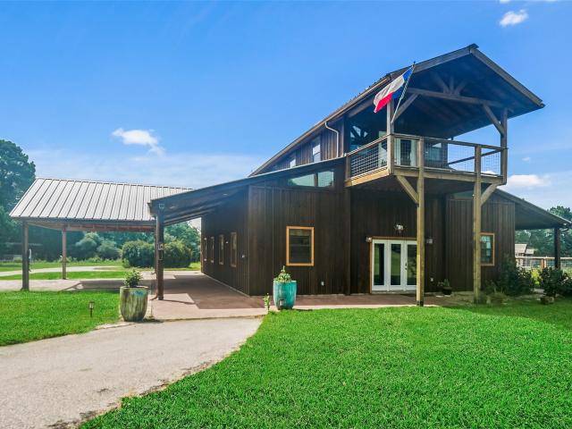 House for sale in Hempstead, Texas