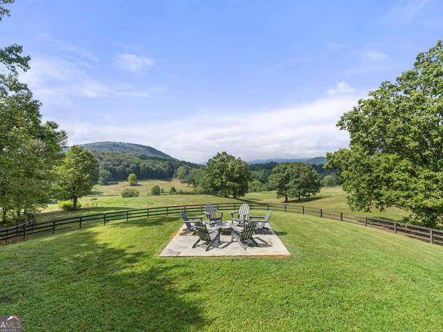 House for sale in Clarkesville, Georgia
